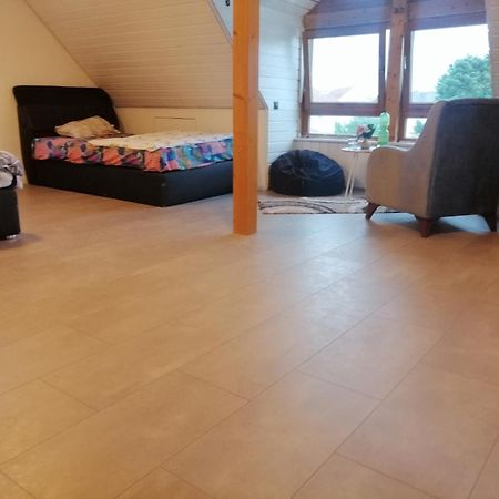 Oaz Apartment เอฮิงเงน ภายนอก รูปภาพ